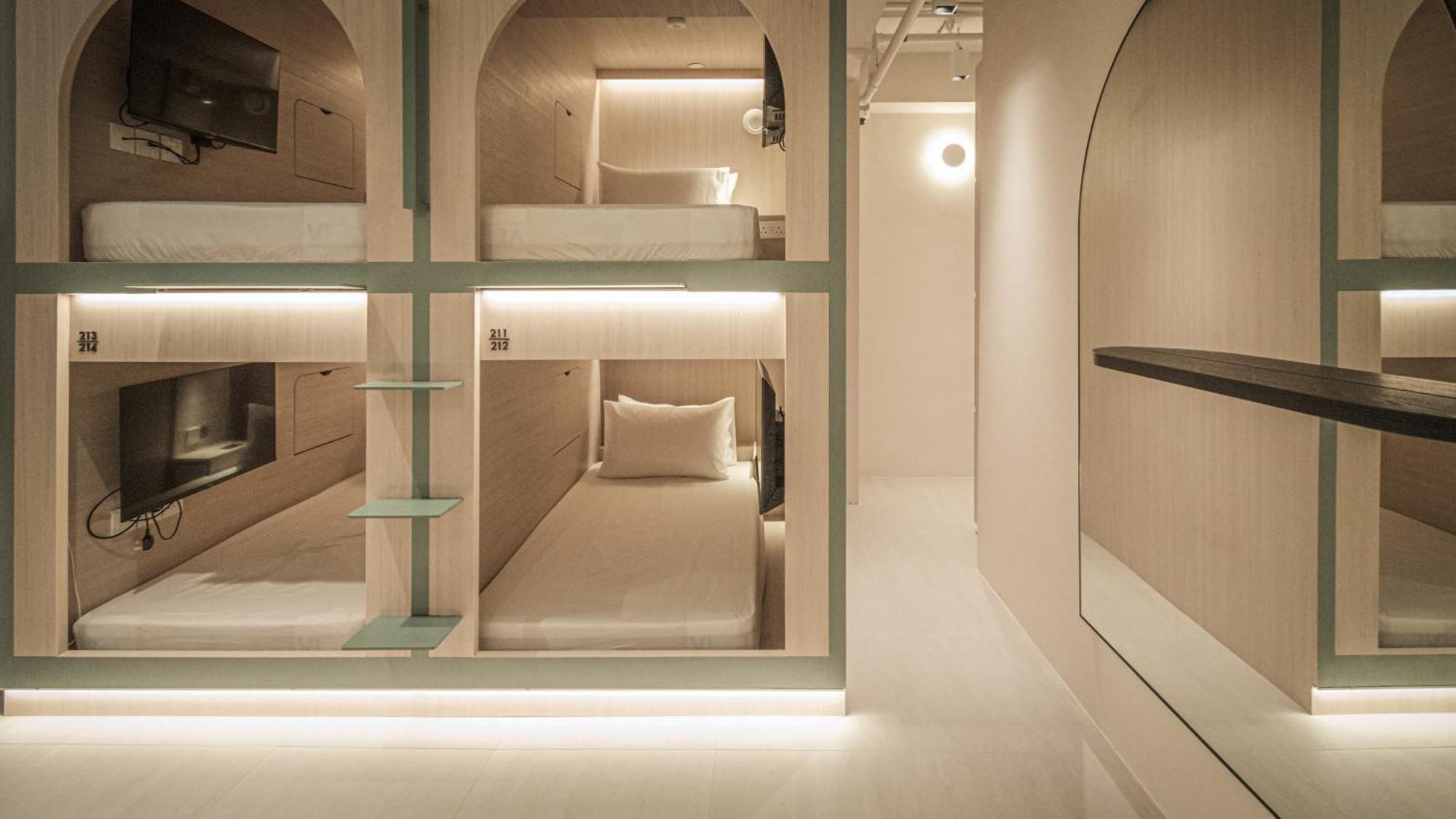 Jyu Capsule Hotel Сингапур Экстерьер фото
